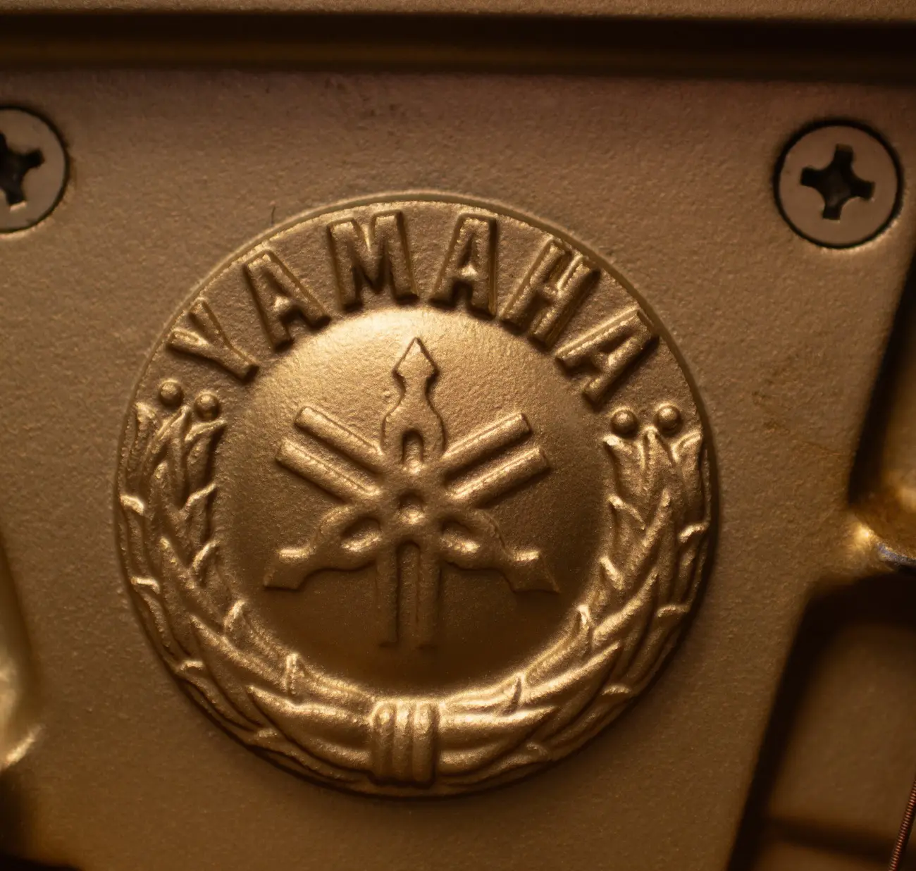 Yamaha U30A